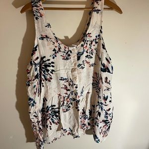 Motherhood nursing top size xl